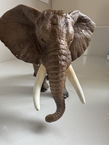 Schleich african bull elephant - bull,