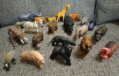 Vintage plastic zoo animals - zoo,
